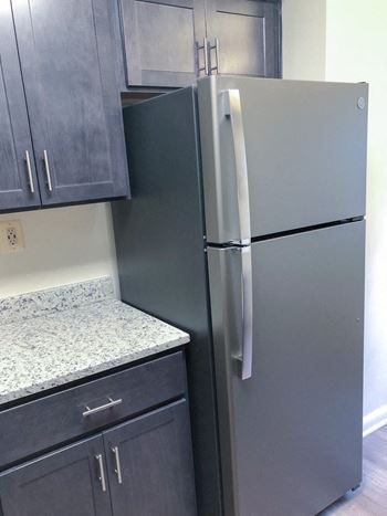 New slate appliances and updated kitchens at Seminary Roundtop Apartments, Lutherville, MD, 21093